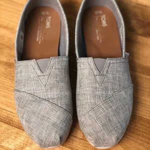 Women’s Toms